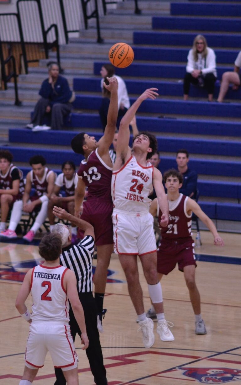 Free stock photo of athlete, basketball, basketball defense